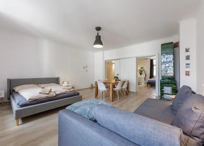 Stylish Centre Apartment Tgm