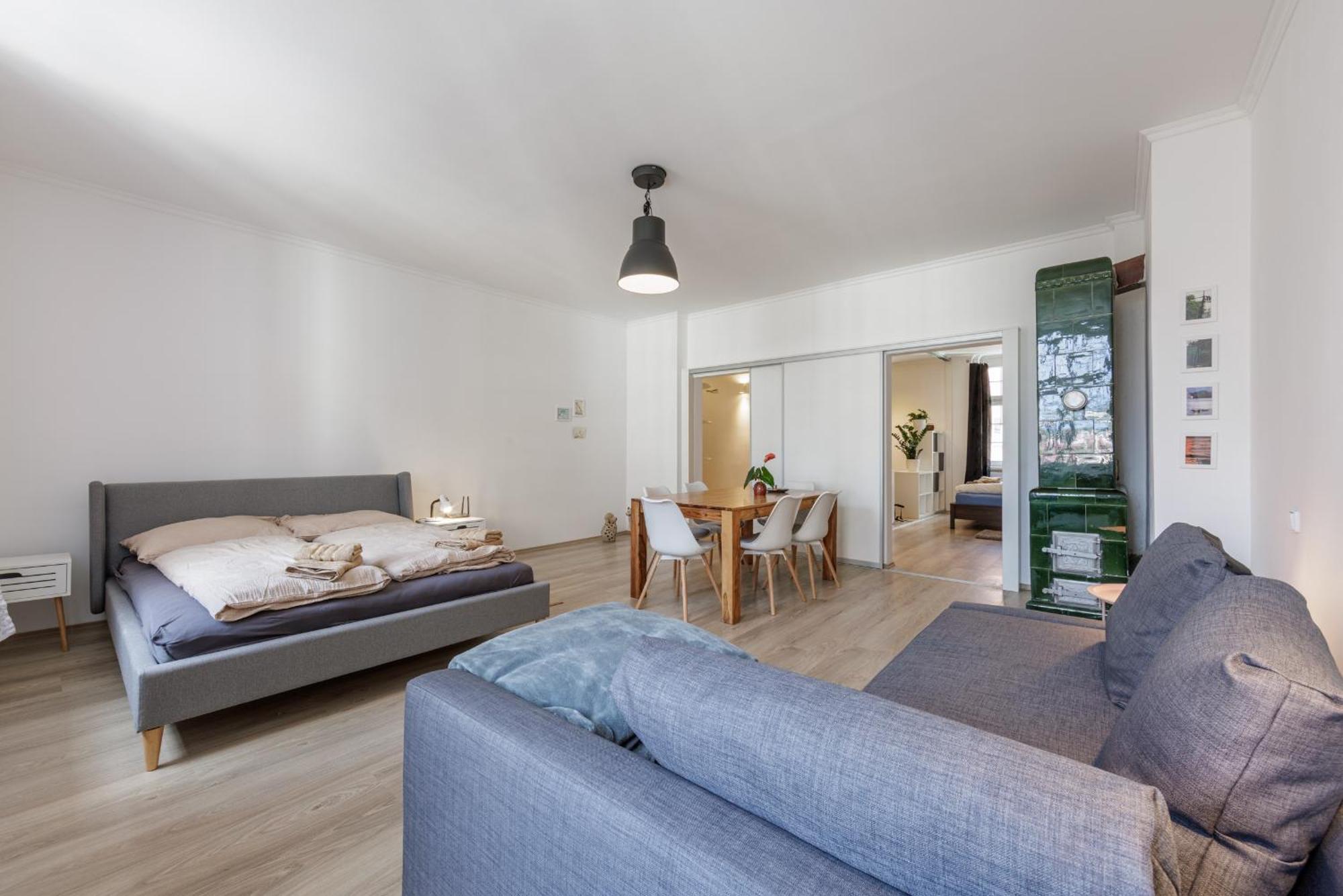 Stylish Centre Tgm Apartment